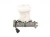 Cilindro principal de freno Brake Master Cylinder:MB699545